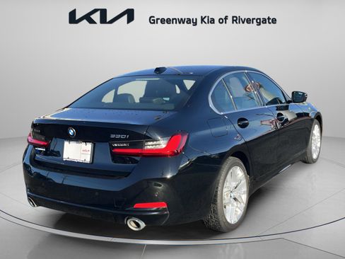 Used 2025 BMW 330i xDrive 330i xDrive Sedan AWD image 7