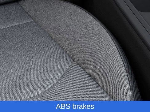 New 2025 Kia K4 LXS image 25