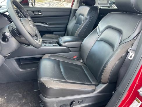 Certified 2023 Nissan Pathfinder SL AWD/4WD image 14