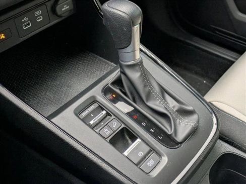 Certified 2024 Honda CR-V EX image 12