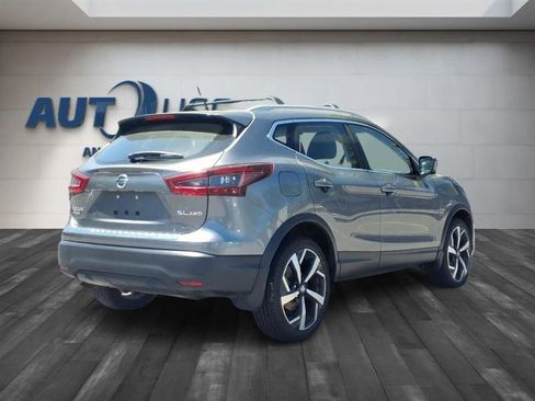 Used 2022 Nissan Rogue Sport SL AWD/4WD image 5