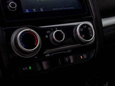 Used 2019 Honda Fit Sport image 22