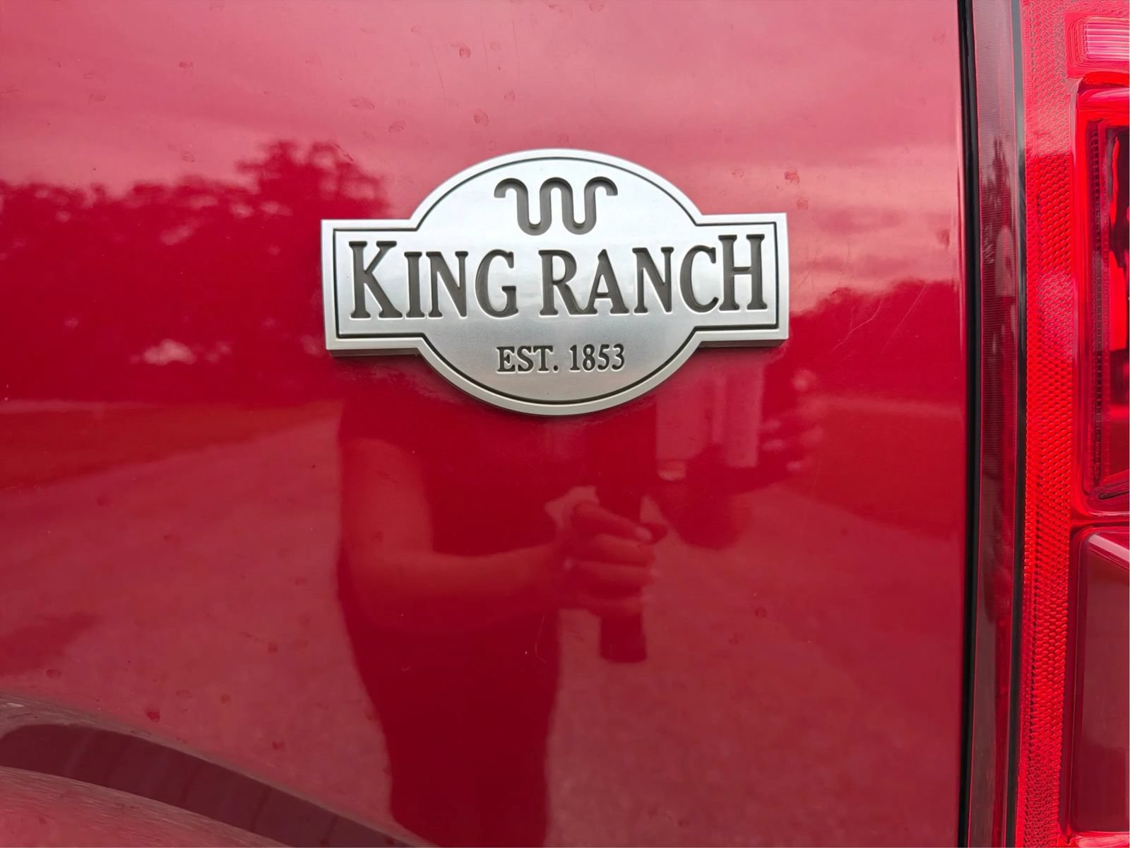 Used 2015 Ford F150 King Ranch w/ Equipment Group 601A Luxury AWD/4WD image 38
