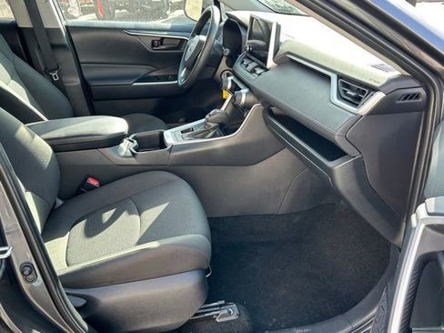 Used 2025 Toyota RAV4 LE image 11