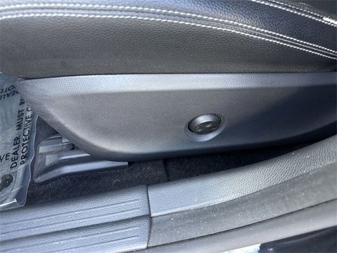 Used 2019 Mercedes-Benz CLA 250 CLA 250 image 12