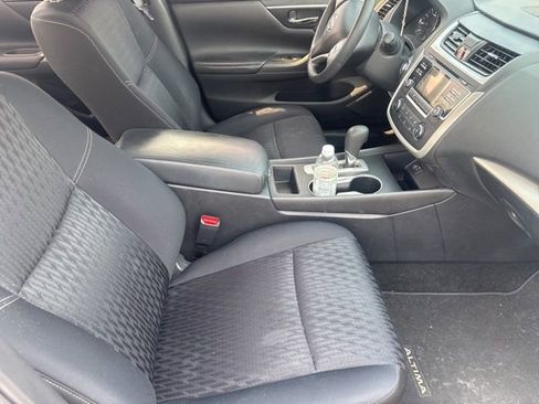 Used 2017 Nissan Altima 2.5 S w/ Power Driver Seat Package image 14