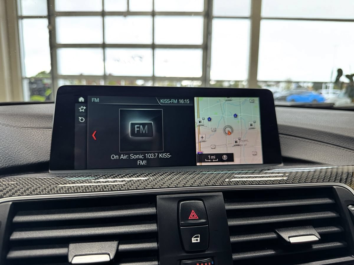 Used 2018 BMW M3 RWD image 32