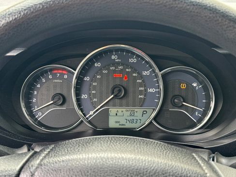 Used 2016 Toyota Corolla L image 18