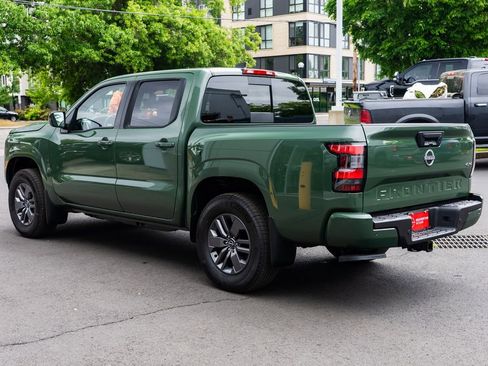 New 2026 Nissan Frontier SV w/ Tow Package AWD/4WD image 4
