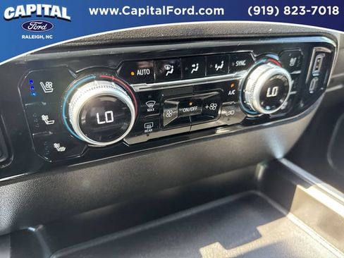 Used 2025 GMC Sierra 2500 SLT w/ SLT Premium Package AWD/4WD image 30