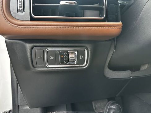 Certified 2023 Lincoln Aviator Reserve w/ Equipment Group 201A image 29