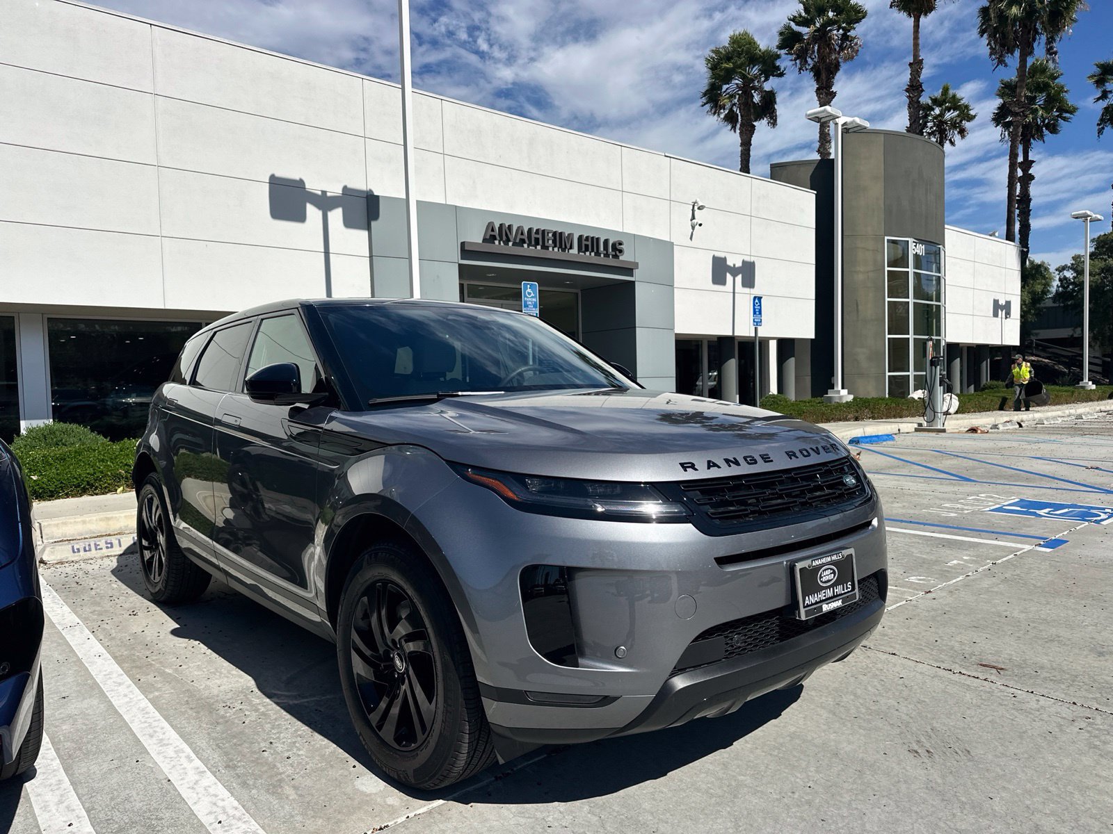 Used 2026 Land Rover Range Rover Evoque S AWD/4WD image 2