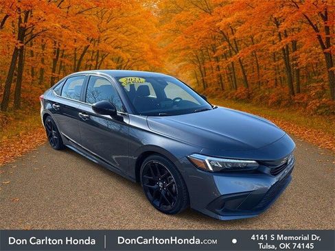 Used 2023 Honda Civic Sport image 1