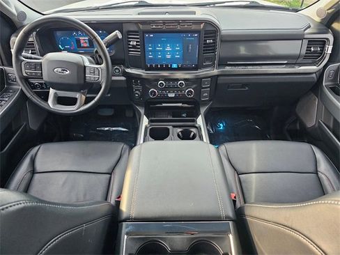 Used 2024 Ford F250 Lariat image 8