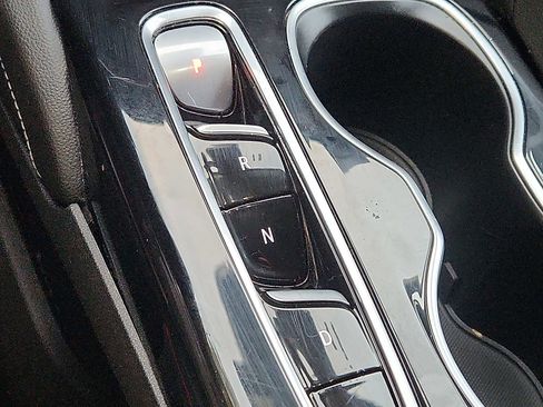 Used 2023 Buick Envision Essence w/ Sport Touring Package image 14