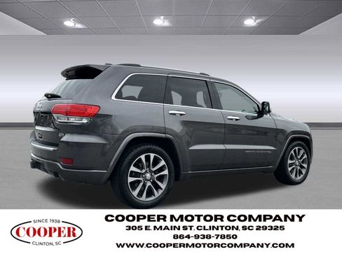 Used 2018 Jeep Grand Cherokee Overland image 7
