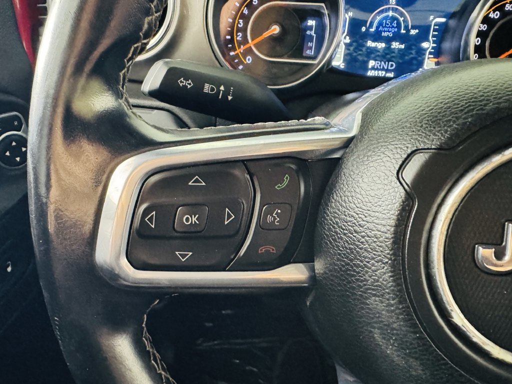 Used 2021 Jeep Wrangler Unlimited Sahara AWD/4WD image 12