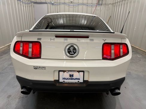 Used 2011 Ford Mustang Shelby GT500 w/ SVT Performance Pkg RWD image 26