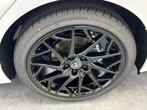 Used 2026 Toyota Camry SE w/ Convenience Package FWD image 9