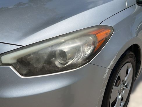 Used 2014 Kia Forte LX FWD image 12