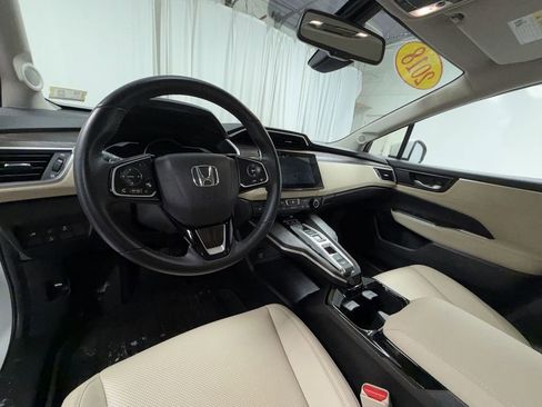 Used 2018 Honda Clarity Touring image 16
