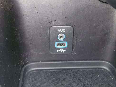 Used 2018 Dodge Journey SE w/ Popular Equipment Group image 24