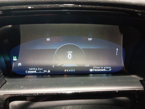Used 2023 Lincoln Nautilus Reserve AWD/4WD image 4