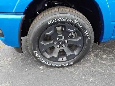 New 2026 RAM 1500 4x4 Crew Cab image 6