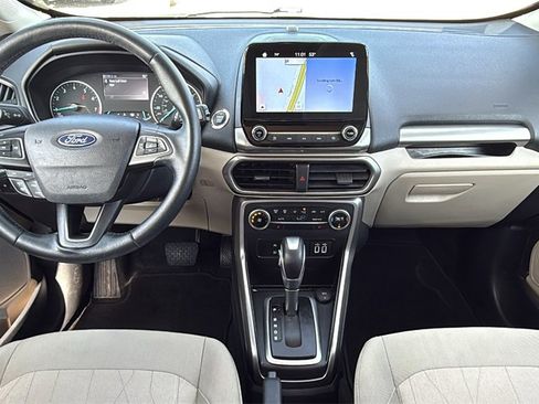 Used 2018 Ford EcoSport SE w/ SE Convenience Package image 18