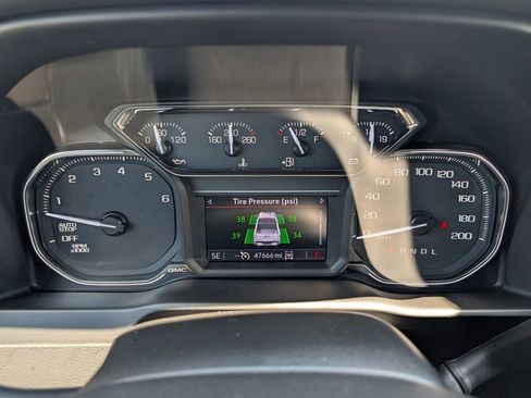 Used 2021 GMC Sierra 1500 Elevation AWD/4WD image 22