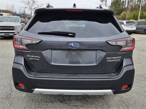 Used 2024 Subaru Outback Touring XT image 5