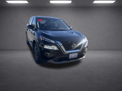 Used 2023 Nissan Rogue SV FWD image 10