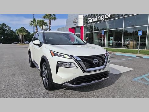 Used 2023 Nissan Rogue SL w/ SL Premium Package FWD image 19