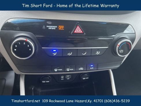 Used 2019 Hyundai Tucson SE image 12