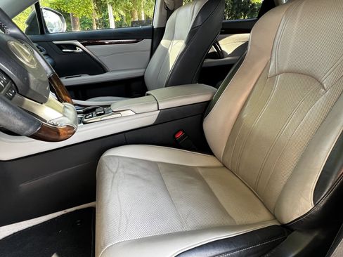 Used 2016 Lexus RX 350 FWD w/ Premium Package image 17