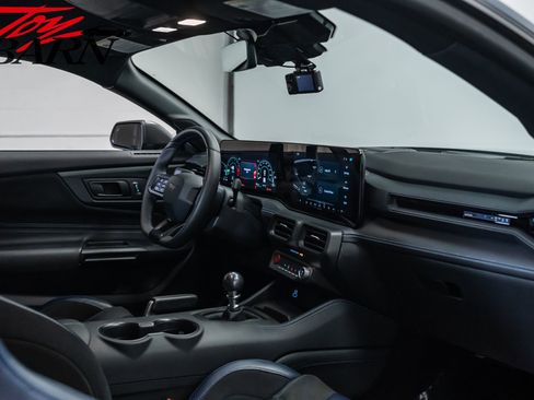 Used 2024 Ford Mustang Dark Horse image 43