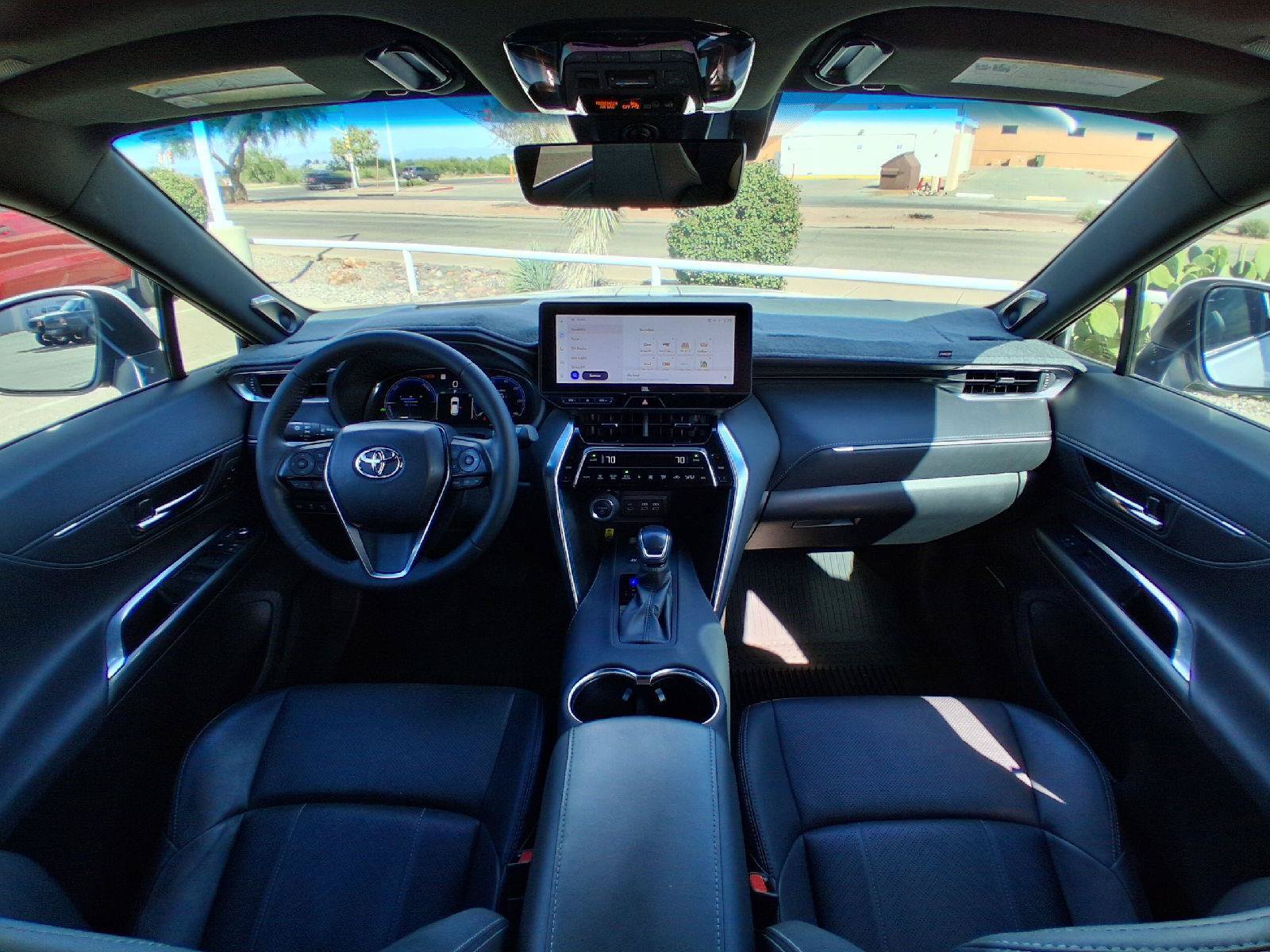 Used 2024 Toyota Venza Limited AWD/4WD image 24
