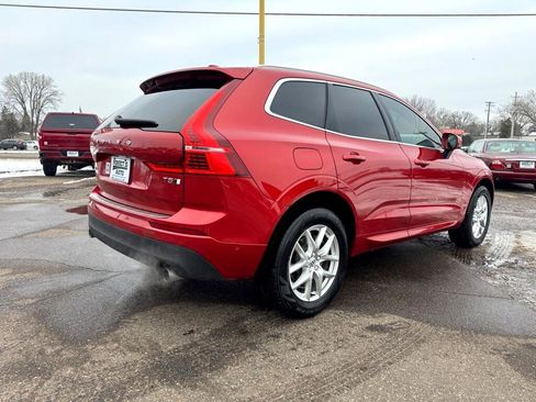 Used 2019 Volvo XC60 T5 Momentum w/ Protection Package Premier image 6