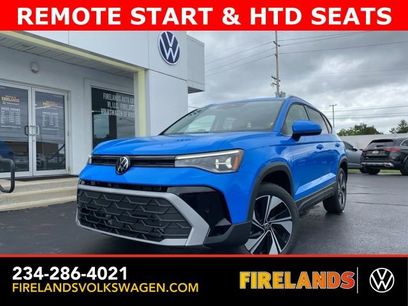 New 2025 Volkswagen Taos SE
