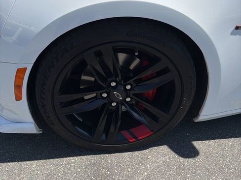 Used 2022 Chevrolet Camaro SS w/ Redline Edition image 10