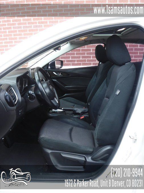 Used 2016 MAZDA MAZDA3 i Touring FWD image 8