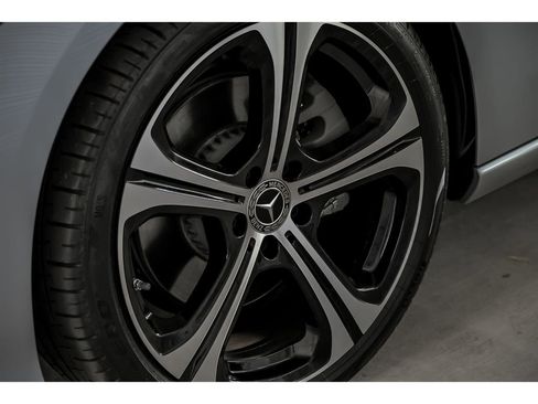 Certified 2025 Mercedes-Benz C 300 4MATIC Sedan image 5