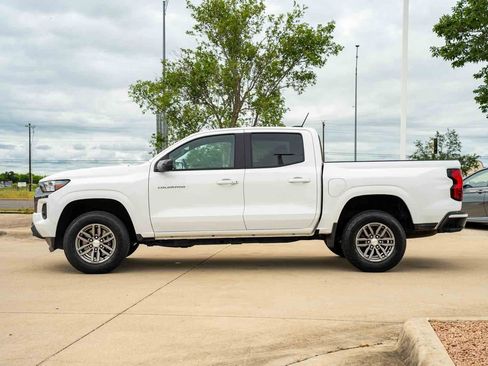 Used 2023 Chevrolet Colorado LT w/ LT Convenience Package RWD image 2