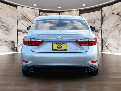 Used 2013 Lexus ES 350 w/ Luxury Pkg FWD image 6