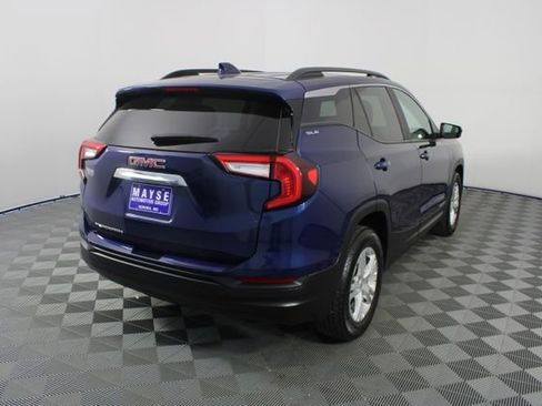 Used 2023 GMC Terrain SLE w/ Driver Convenience Package image 25