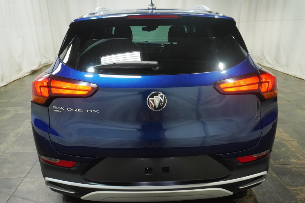Used 2023 Buick Encore GX Select w/ Safety Package II AWD/4WD image 5