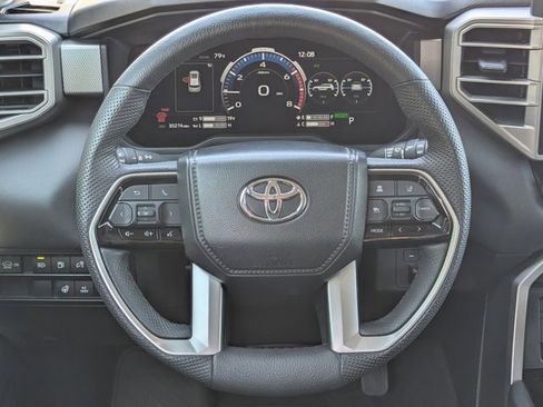 Used 2023 Toyota Sequoia Capstone image 21