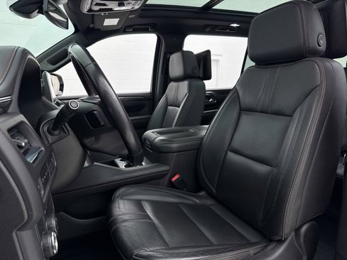 Used 2021 Chevrolet Suburban RST w/ Rear Media and Nav Package image 20