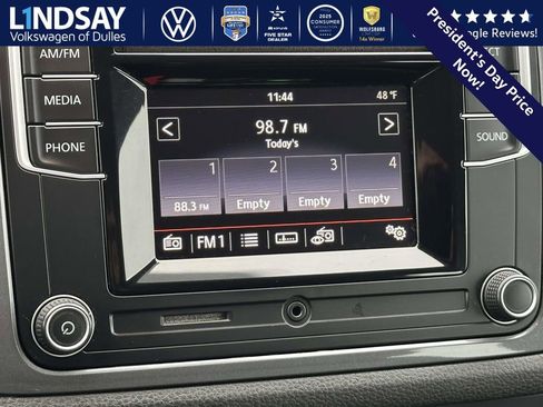 Used 2016 Volkswagen Tiguan S image 15