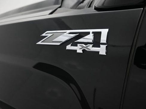 Used 2016 GMC Sierra 1500 SLE w/ SLE Value Package AWD/4WD image 37